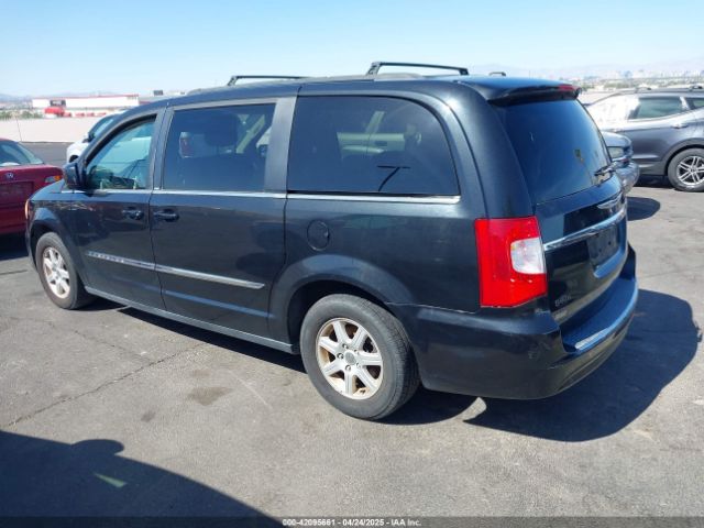 2011 CHRYSLER TOWN & COUNTRY 2A4RR5DG2BR702731 Photo 2