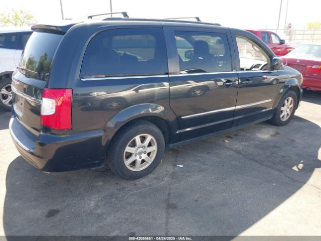 2011 CHRYSLER TOWN & COUNTRY 2A4RR5DG2BR702731 Photo 3