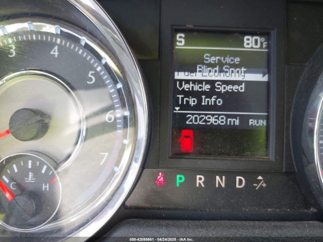 2011 CHRYSLER TOWN & COUNTRY 2A4RR5DG2BR702731 Photo 6