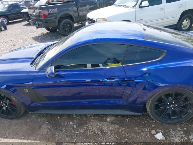 1FA6P8AM7F5312159 Ford Mustang V6