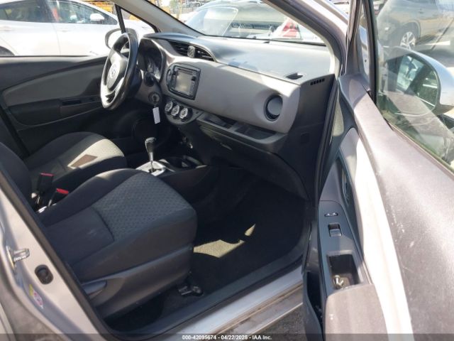 VNKKTUD35FA047627 Toyota YARIS L