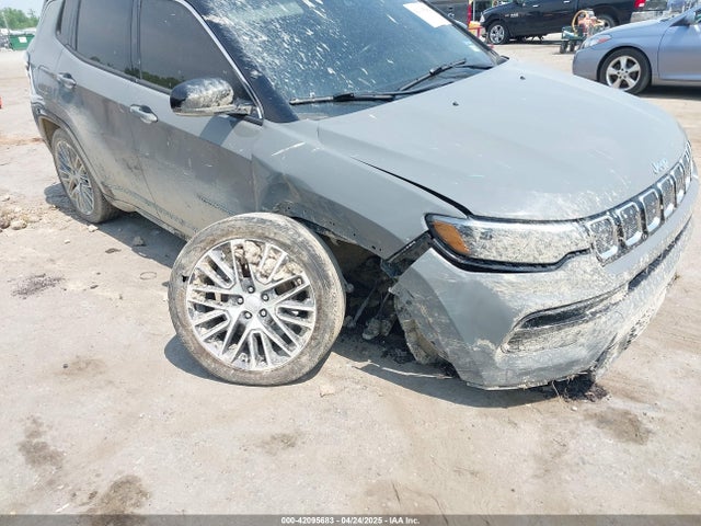 3C4NJDCB4NT158729 Jeep Compass Limited 4x4
