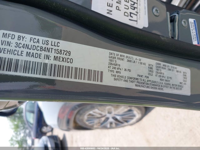 3C4NJDCB4NT158729 Jeep Compass Limited 4x4