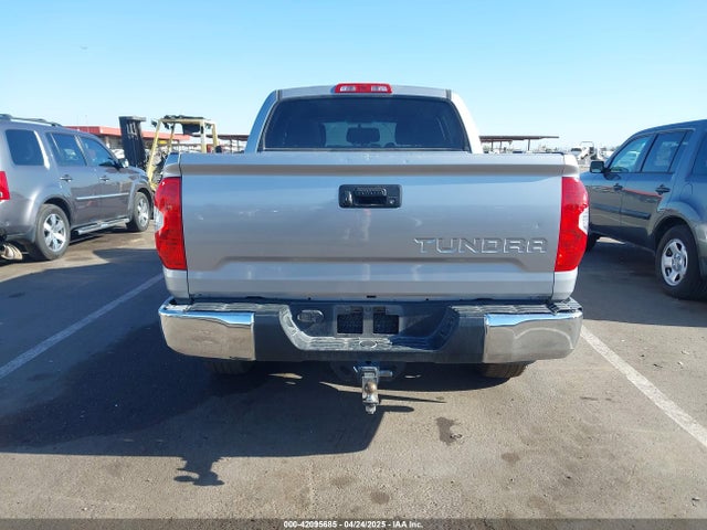 5TFDW5F11GX494190 Toyota Tundra Sr5 5.7l V8