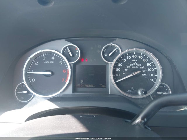 5TFDW5F11GX494190 Toyota Tundra Sr5 5.7l V8