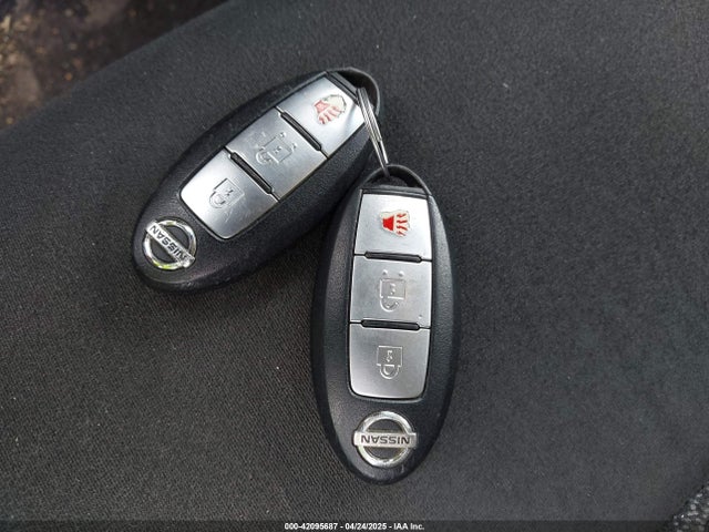 5N1AR2MM1FC674521 Nissan Pathfinder S