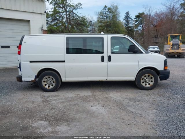 1GCSGAFX9E1157221 Chevrolet Express 1500 Work Van