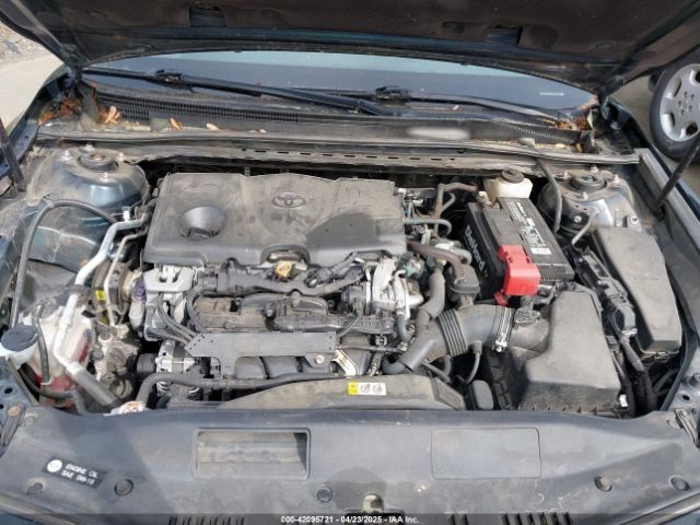 4T1B11HK5JU619717 Toyota CAMRY SE