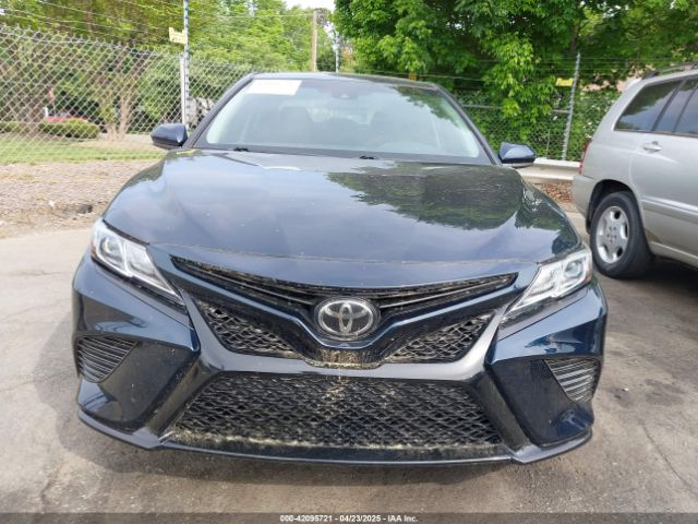 4T1B11HK5JU619717 Toyota CAMRY SE