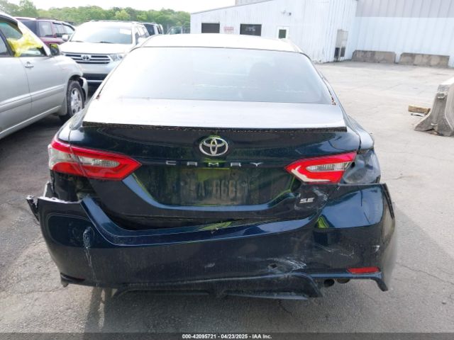 4T1B11HK5JU619717 Toyota CAMRY SE