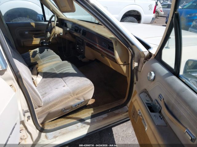 1984 FORD LTD 1FABP43F9EZ170457 Photo 4