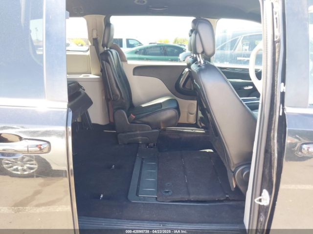 2C4RDGCG0KR557898 Dodge Grand Caravan Sxt