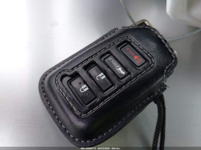 2T2HZMAA1NC241789 Lexus RX 350