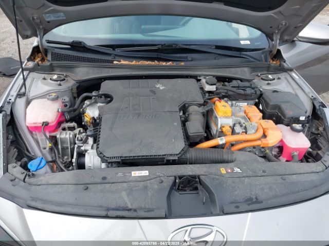 KMHLM4AJ6MU007173 Hyundai Elantra Hybrid Blue