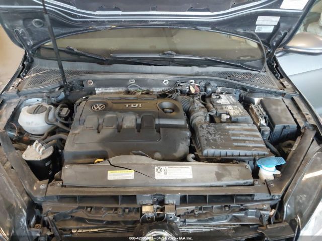 3VWCA7AU0FM515720 Volkswagen Golf Sportwagen Tdi S 4-door
