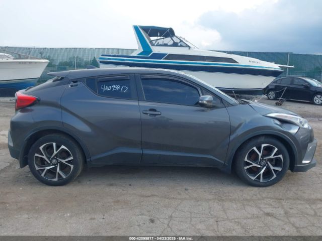 NMTKHMBX3JR009064 Toyota C-hr Xle Premium
