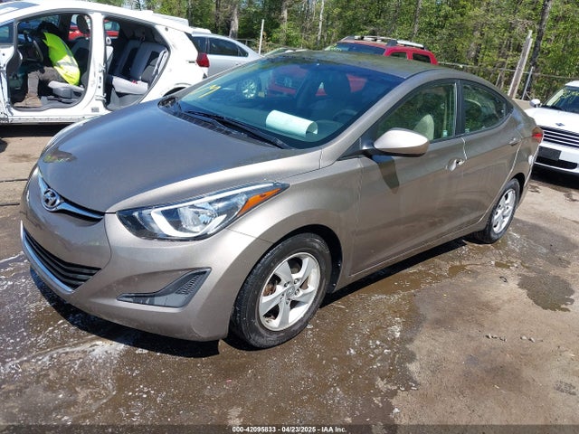 5NPDH4AE9FH559988 Hyundai ELANTRA SE