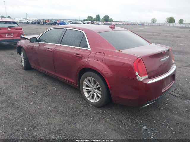 Chrysler 300 2017 2C3CCAAG4HH661953 Image 3