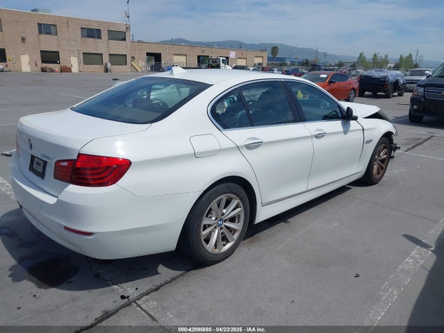 BMW 528I 2016 WBA5A5C55GD526616 Image 4