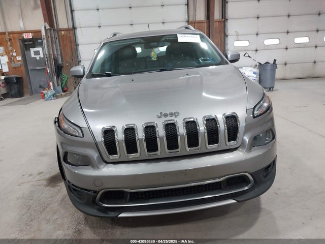 1C4PJMDX1JD607707 Jeep Cherokee Limited 4x4