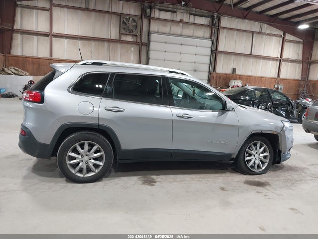 1C4PJMDX1JD607707 Jeep Cherokee Limited 4x4