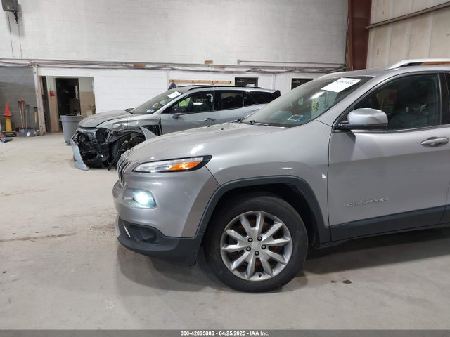 1C4PJMDX1JD607707 Jeep Cherokee Limited 4x4