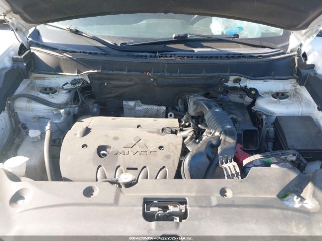 4A4AP3AU6FE048240 Mitsubishi Outlander Sport Es