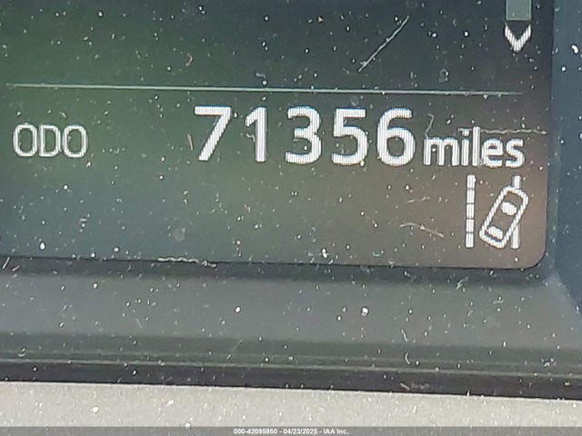 Toyota RAV4 LE 2017 JTMBFREV5HJ160803 Image 15