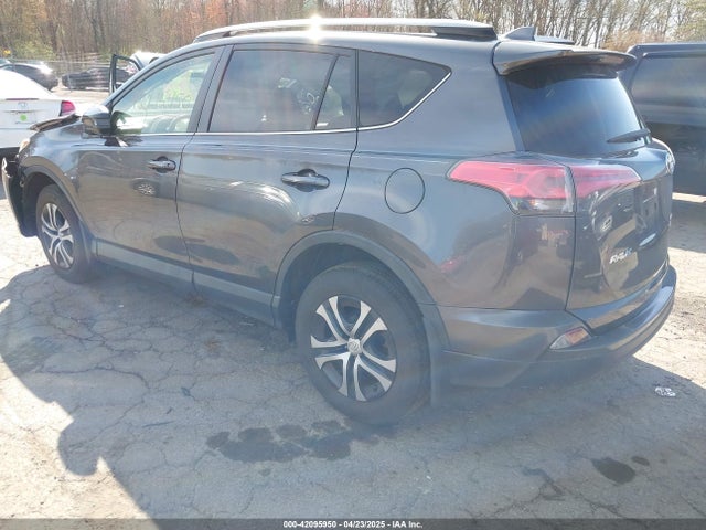 Toyota RAV4 LE 2017 JTMBFREV5HJ160803 Image 3