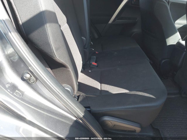 Toyota RAV4 LE 2017 JTMBFREV5HJ160803 Image 8