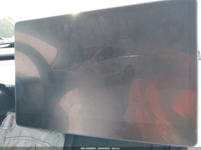 7SAYGDEF5NF373078 Tesla Model Y