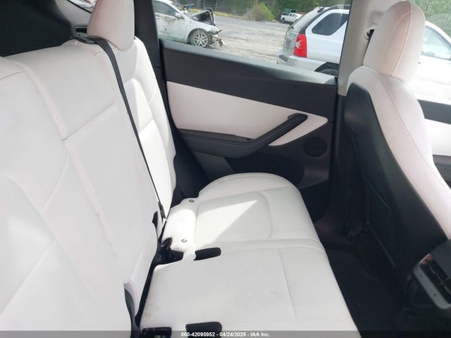 7SAYGDEF5NF373078 Tesla Model Y