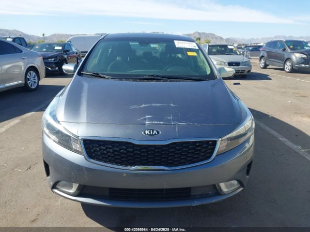 3KPFL4A77JE220538 KIA FORTE S