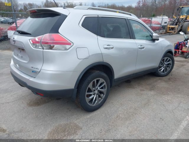 5N1AT2MVXEC776070 Nissan Rogue Sl