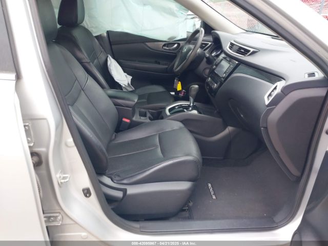 5N1AT2MVXEC776070 Nissan Rogue Sl