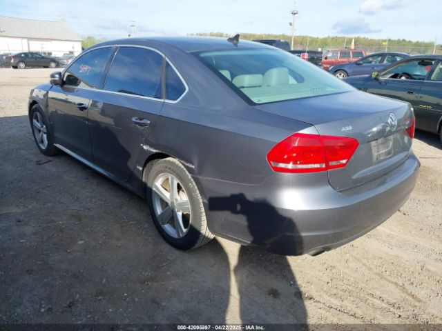 1VWAT7A32FC109349 Volkswagen Passat 1.8t Limited Edition