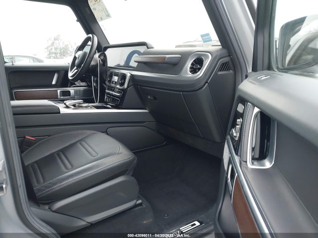 W1NYC6BJ1LX349563 Mercedes-Benz G 550 4matic