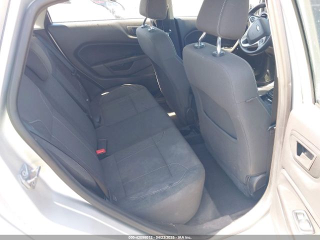 3FADP4EJ5KM143330 Ford FIESTA SE