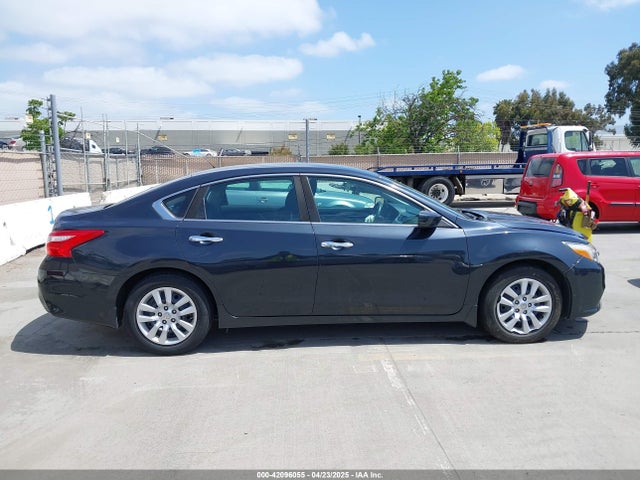 1N4AL3AP9HC497431 Nissan Altima 2.5 S