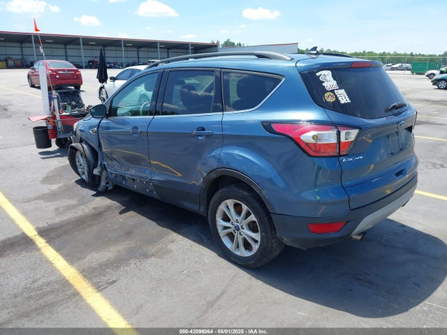 Ford ESCAPE SE 2018 1FMCU0GD4JUC01724 Image 3