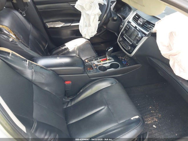 1N4AL3AP9JC192033 Nissan Altima 2.5 Sl