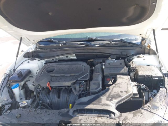 5XXGT4L39KG322754 KIA Optima S