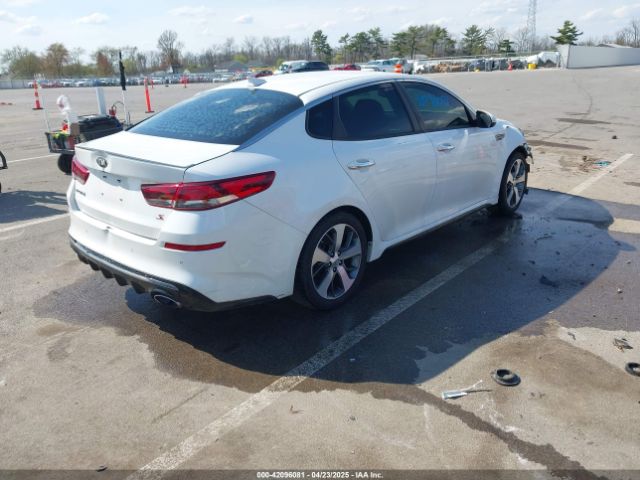 5XXGT4L39KG322754 KIA Optima S