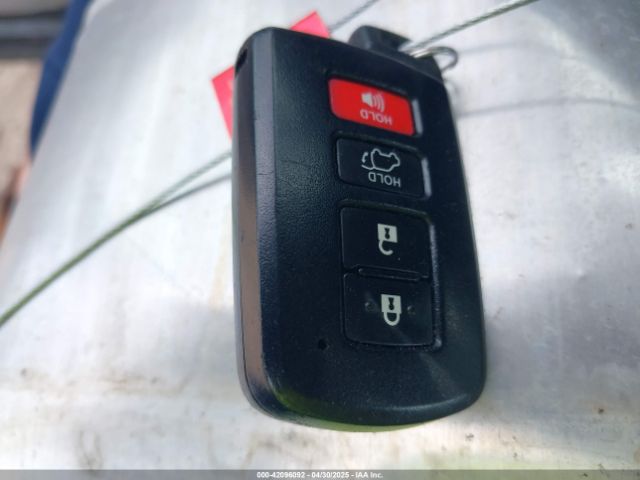 5TDKKRFH7FS049920 Toyota Highlander Xle V6