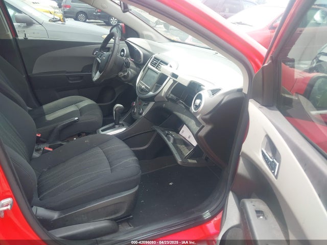 1G1JD5SH1H4145165 Chevrolet Sonic Lt Auto