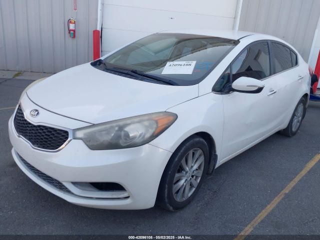 KNAFX4A88E5232175 KIA FORTE EX