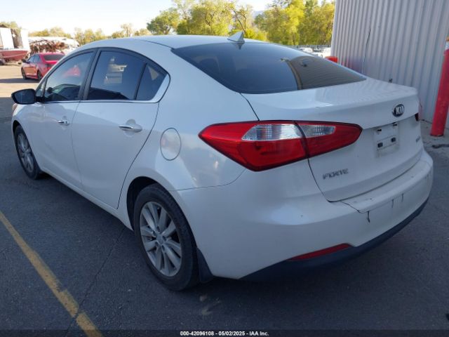KNAFX4A88E5232175 KIA FORTE EX