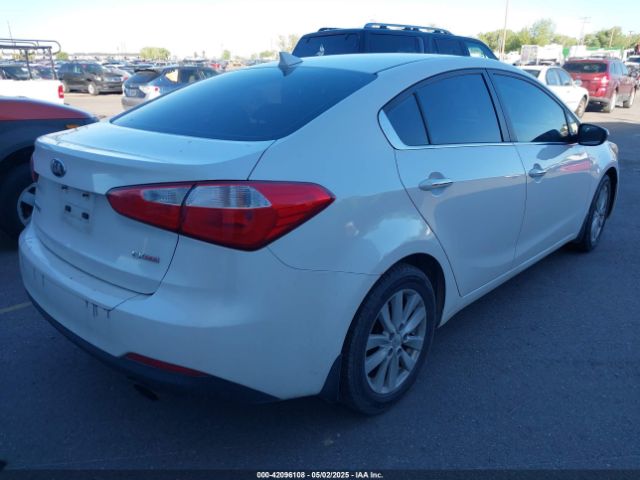KNAFX4A88E5232175 KIA FORTE EX