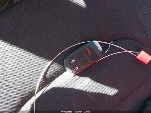 ZACNJBBB2KPK93083 Jeep 2019