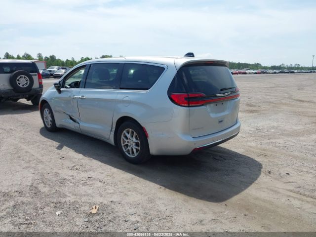 2024 CHRYSLER PACIFICA 2C4RC1BG5RR132205 Photo 2